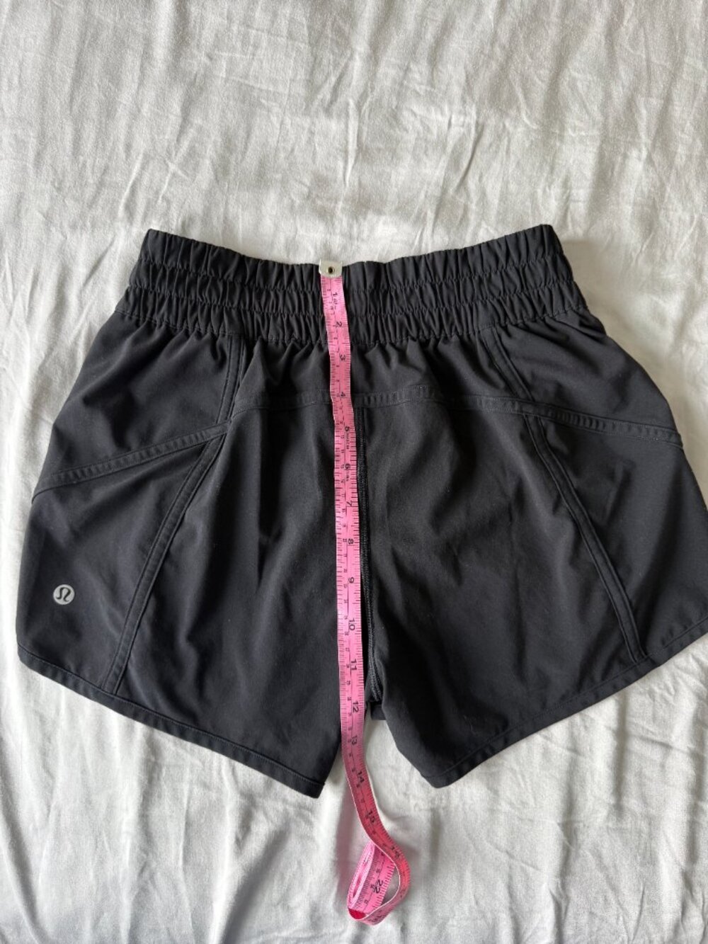 Lululemon Speed Up Short 2.5" Low Rise Size 6 - Picture 4 of 12